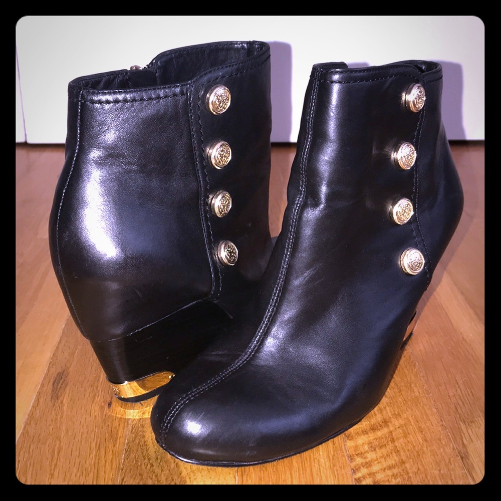 Vince Cameron wedge booties
